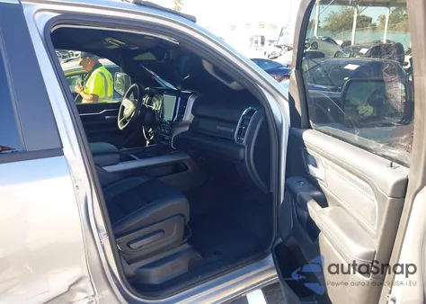 2025 Ram 1500 Big Horn 4X2 5'7 Box из США, поврежденный, VIN 1C6RREFG7SN586496